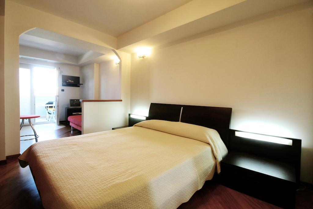 Apartments Rossana Πόρετς Δωμάτιο φωτογραφία